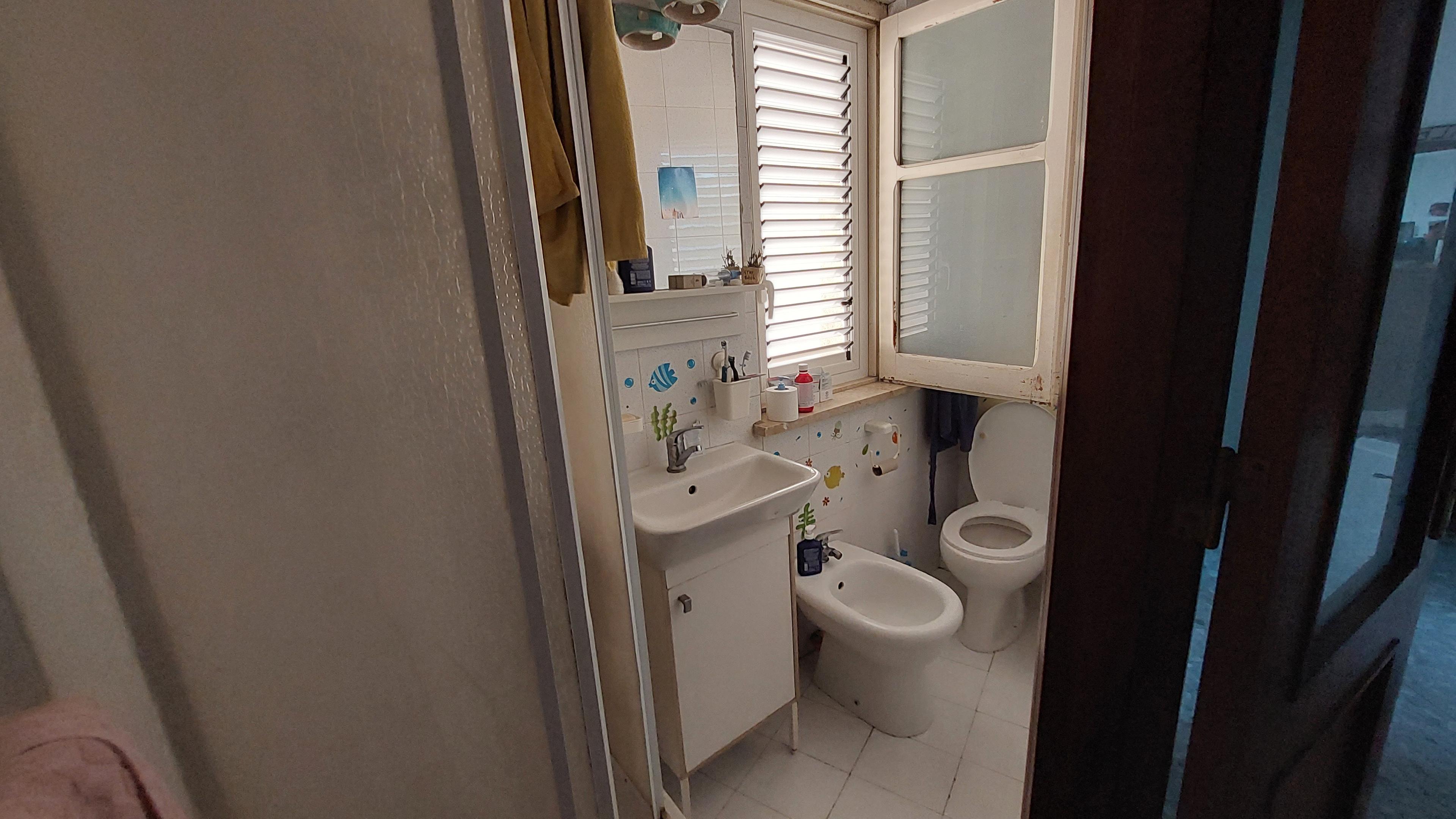 immobile appartamento all'asta in PIAZZA TREDICI VITTIME N 40 - 90133 Palermo (PA) - 2