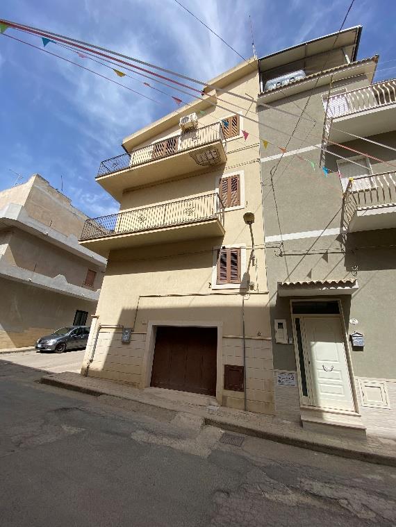 immobile appartamento all'asta in Via Galileo Galilei, 135, 93015 Niscemi CL, Italia Niscemi, Caltanissetta - 1
