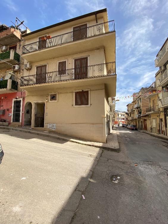 immobile appartamento all'asta in Via Galileo Galilei, 135, 93015 Niscemi CL, Italia Niscemi, Caltanissetta - 3