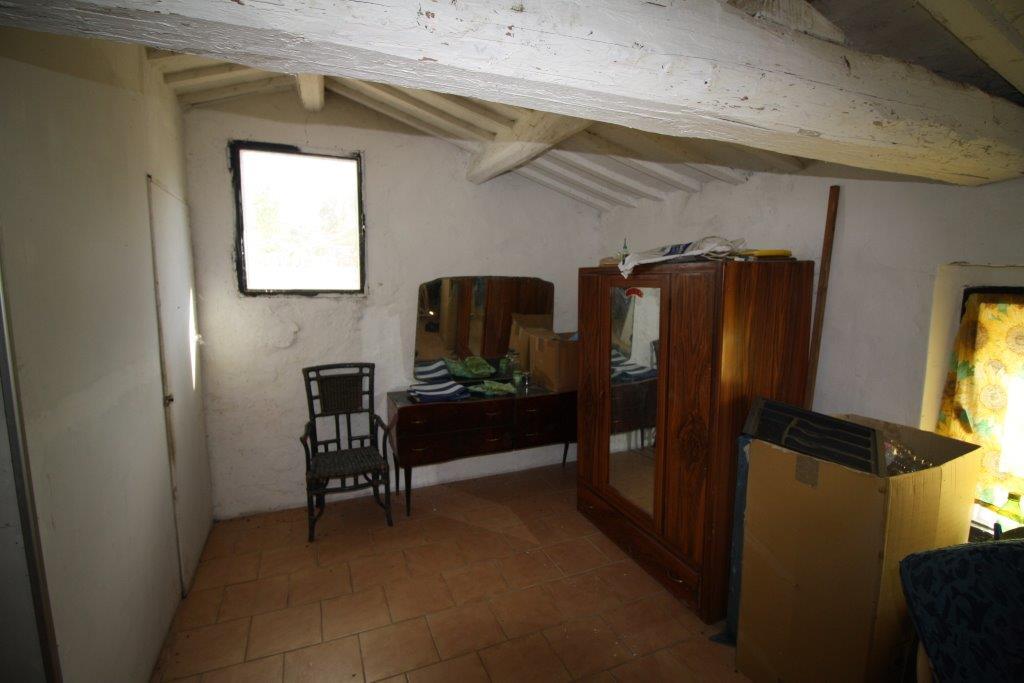 immobile attivita commerciale all'asta in Via Cà Biagio, 61029 Urbino PU, Italia Urbino, Pesaro e Urbino - 5