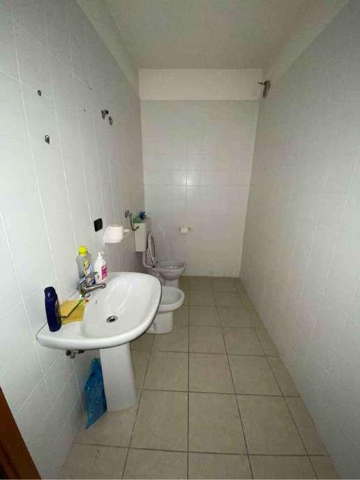 immobile magazzino all'asta in Via Solferino, 52/A, 71016 San Severo FG, Italia San Severo, Foggia - 4