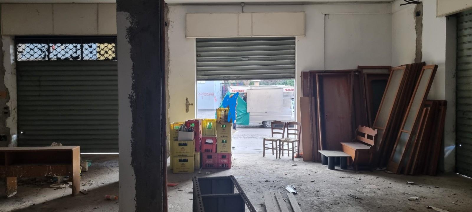 immobile negozio all'asta in Via Dante Alighieri - 80040 Poggiomarino (NA) - 2