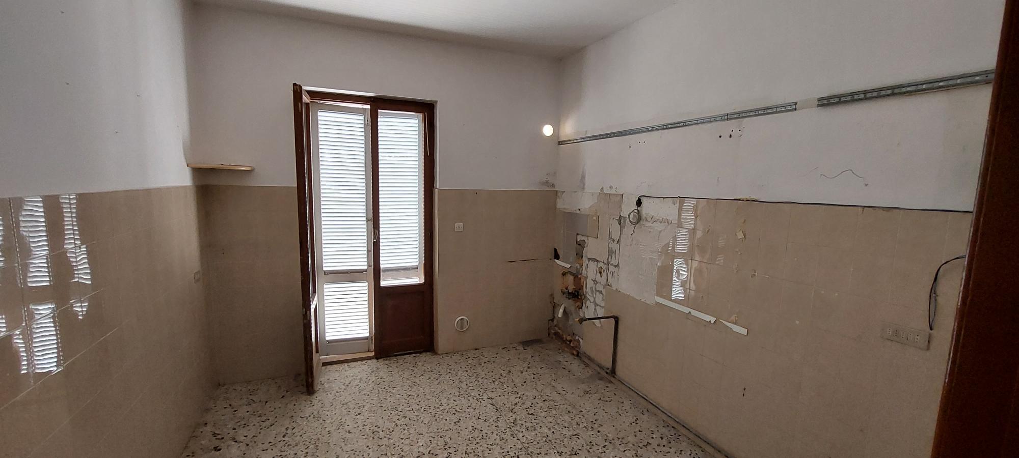 immobile appartamento all'asta in Via Cattaneo, 64018 Tortoreto Lido TE, Italia - Tortoreto (TE) - 1