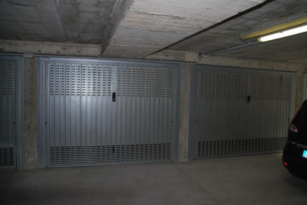 immobile garage all'asta in Via Silvio Pellico 2/2b - 26013 Crema (CR) - 1