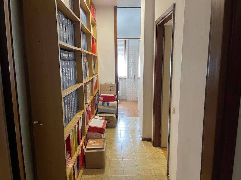 immobile appartamento all'asta in Via Capitano Giuseppe Sella 15 - 36015 Schio (VI) - 5