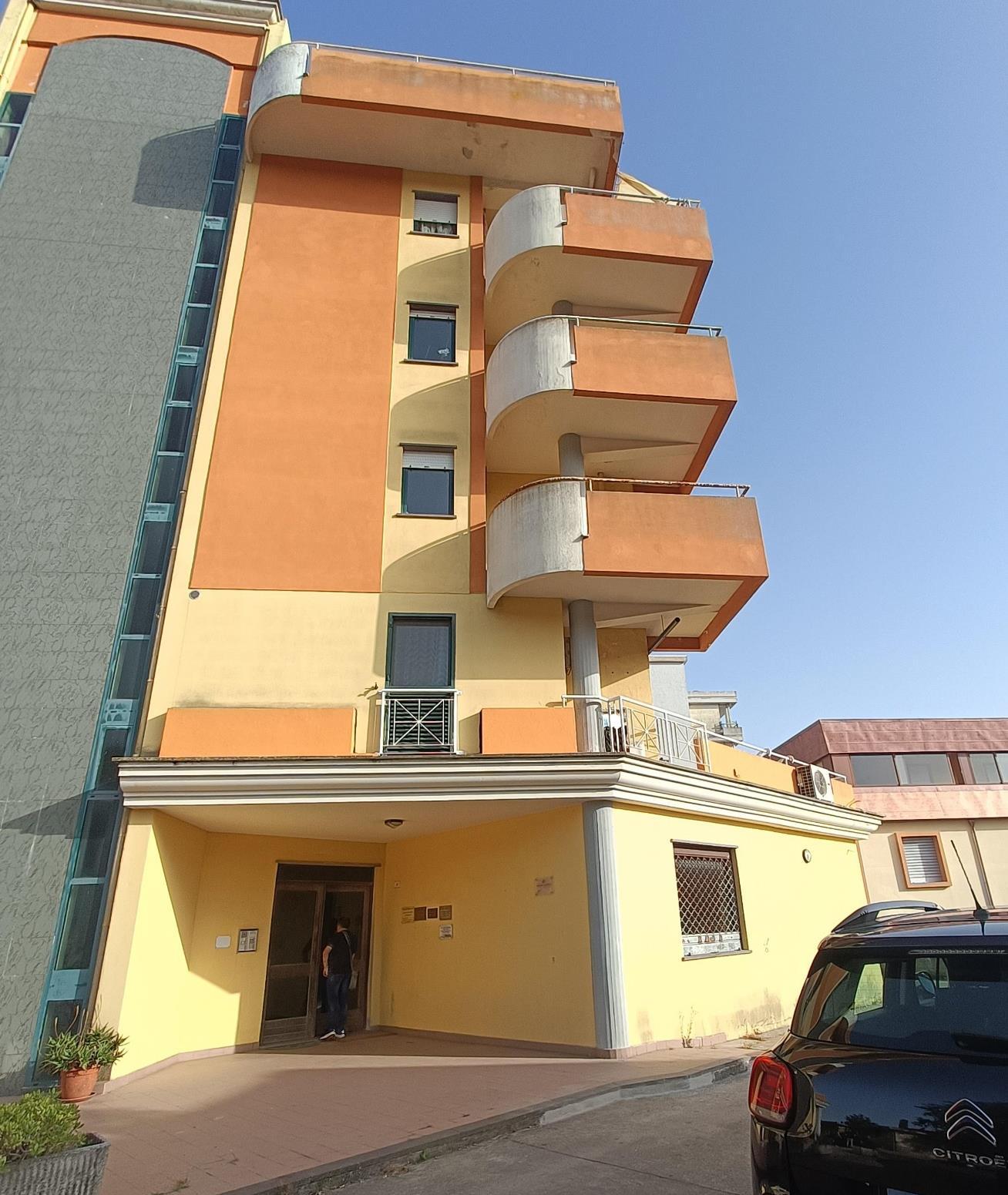 immobile appartamento all'asta in Via Bechi Luserna, 08015 Macomer NU, Italia Macomer, Nuoro - 1