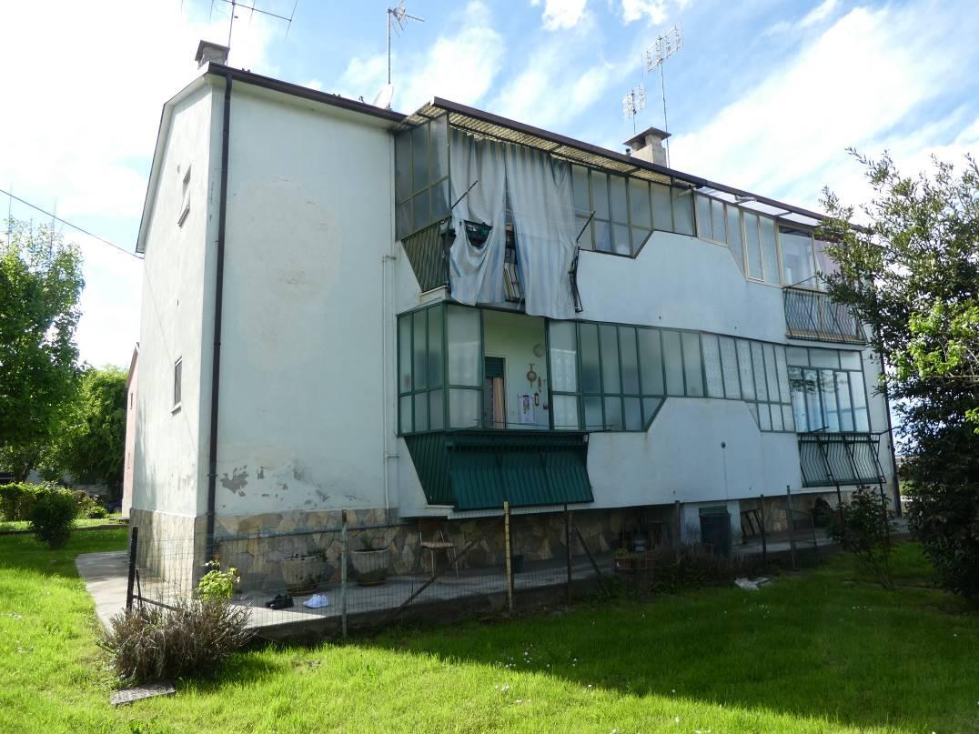 immobile appartamento all'asta in Villaggio UNNRA n 14 - 12012 Boves (CN) - 1