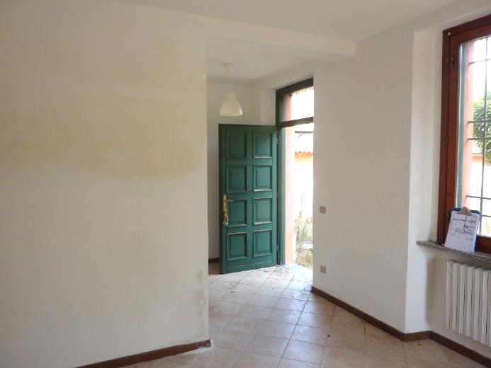 immobile appartamento all'asta in Via Borgo Fornace 4 - 26034 Piadena Drizzona (CR) - 2