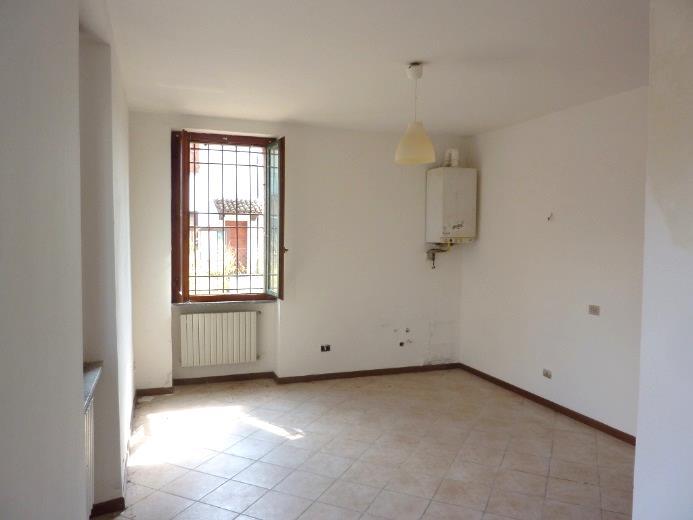 immobile appartamento all'asta in Via Borgo Fornace 4 - 26034 Piadena Drizzona (CR) - 3