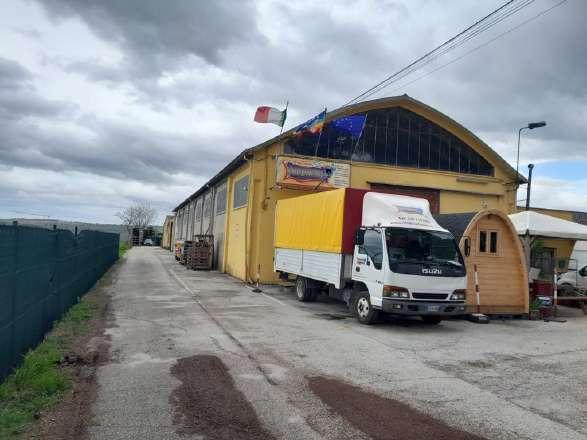 immobile attivita commerciale all'asta in Localita' Falcineto snc - 61032 Fano (PU) - 2