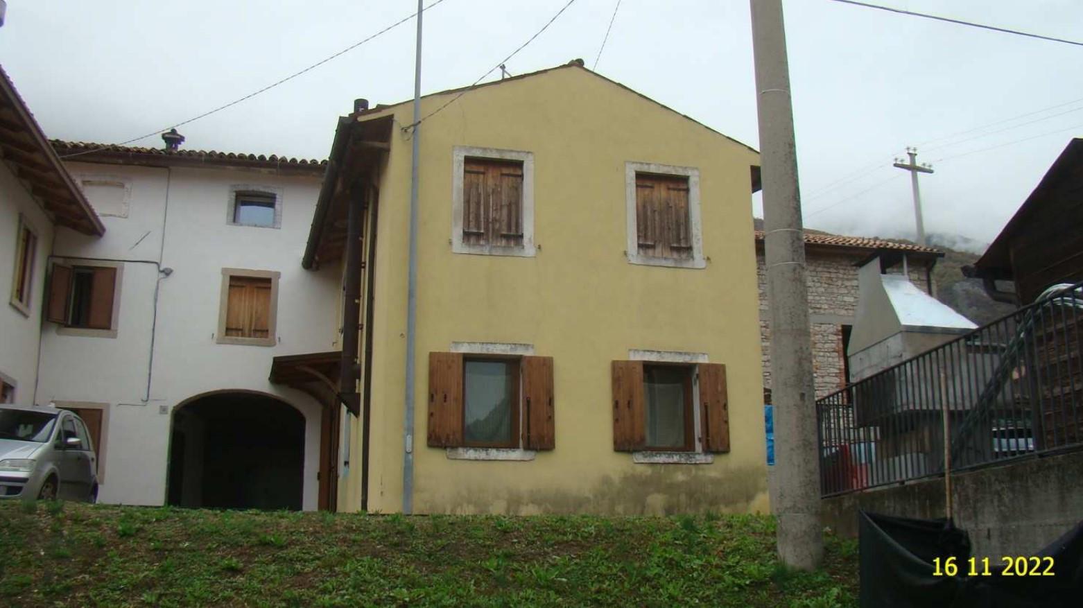 immobile appartamento all'asta in Via Francesco Baracca n 37 - 31029 Vittorio Veneto (TV) - 1