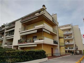 immobile appartamento all'asta in Via Contrada Alberto dalla Chiesa 58 - 63013 Grottammare (AP) - 1