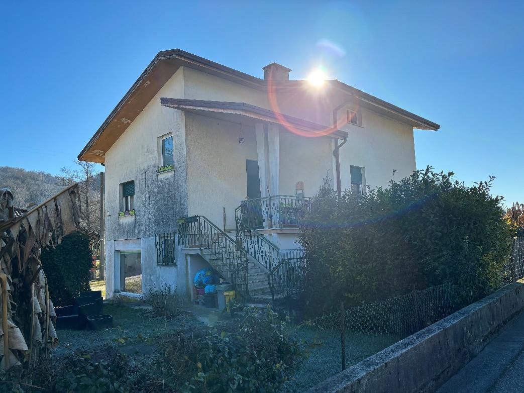 immobile appartamento all'asta in Via del Molino, 14 - 33090 Vito d'Asio (PN) - 1