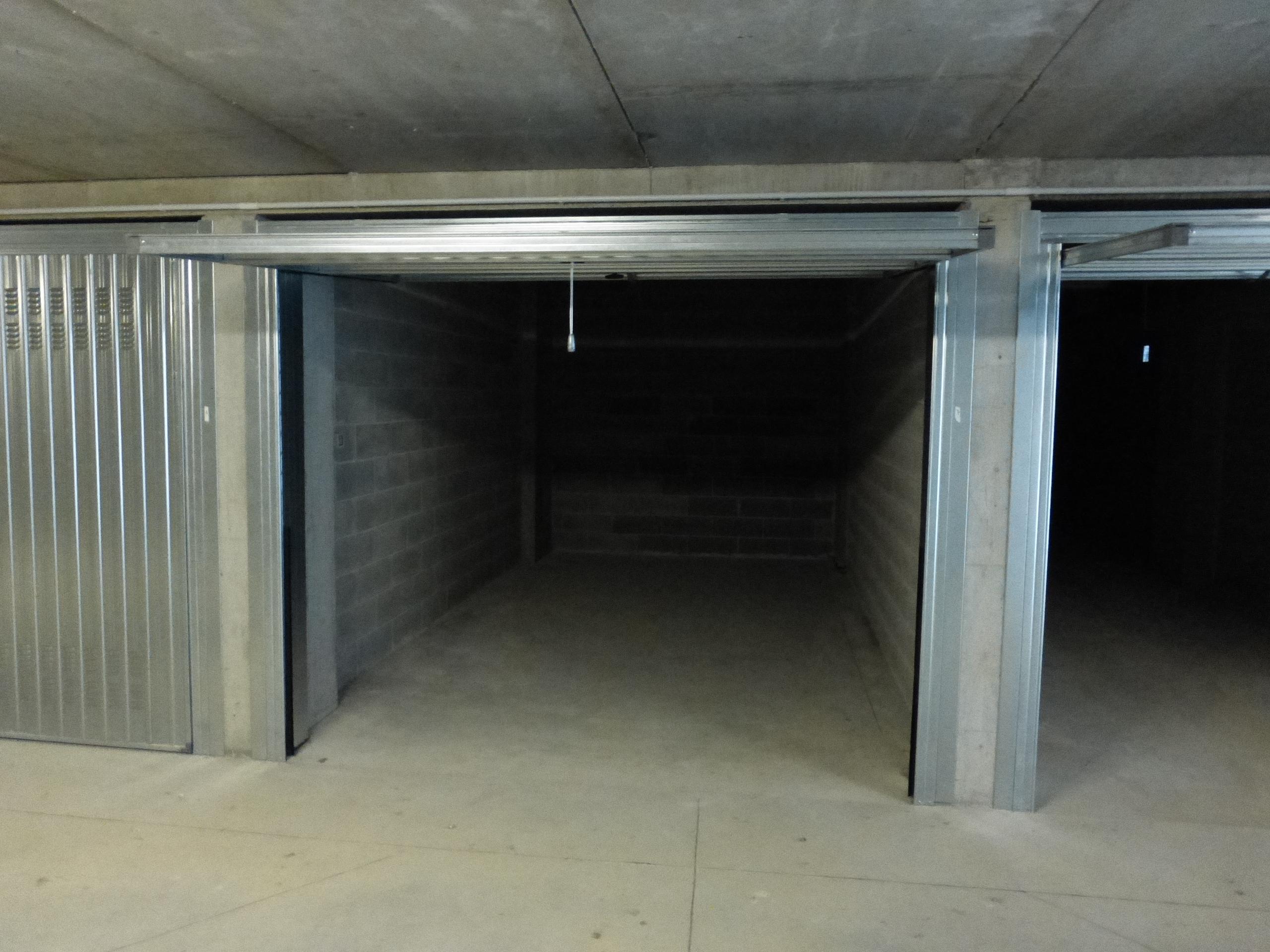 immobile garage all'asta in Via Albaretto, 12010 Entracque CN, Italia Entracque, Cuneo - 1