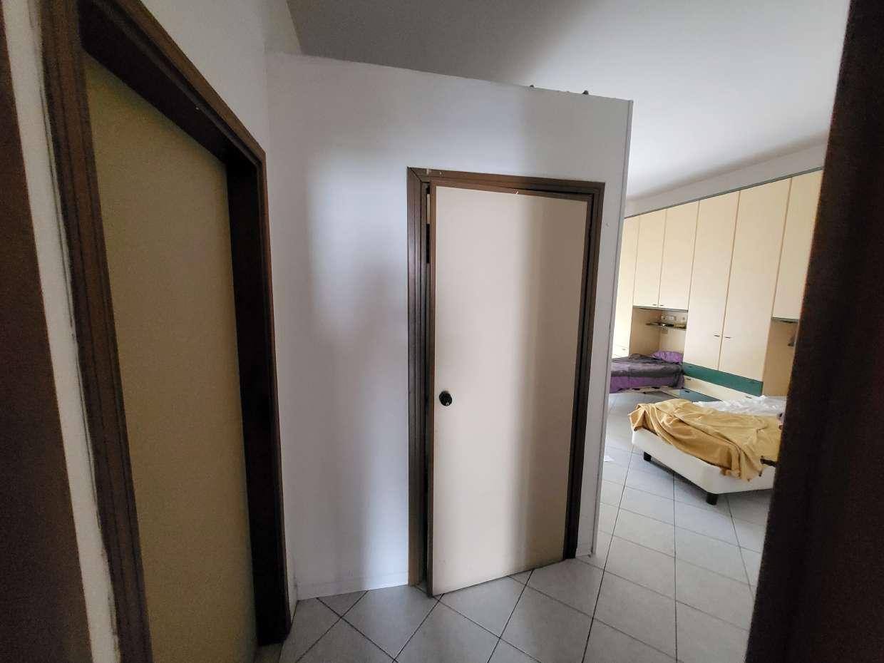 immobile appartamento all'asta in Via Alfredo Panzini n 147 - 47814 Bellaria-Igea Marina (RN) - 5