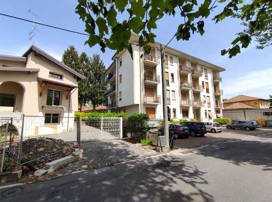 immobile appartamento all'asta in Via Roncoroni Angelo e Mary 20 - 22077 Olgiate Comasco (CO) - 3