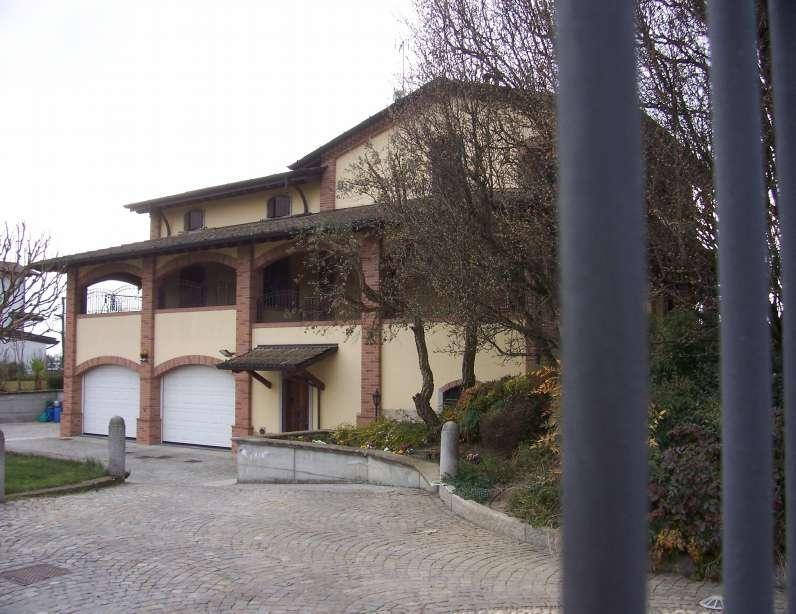 immobile appartamento all'asta in Via Giovanni Falcone 1 - 26010 Montodine (CR) - 2