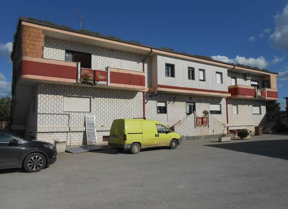 immobile APPARTAMENTO ALL'ASTA IN VIA DI TRANSUMANZA, TRINITAPOLI (BT) - 2