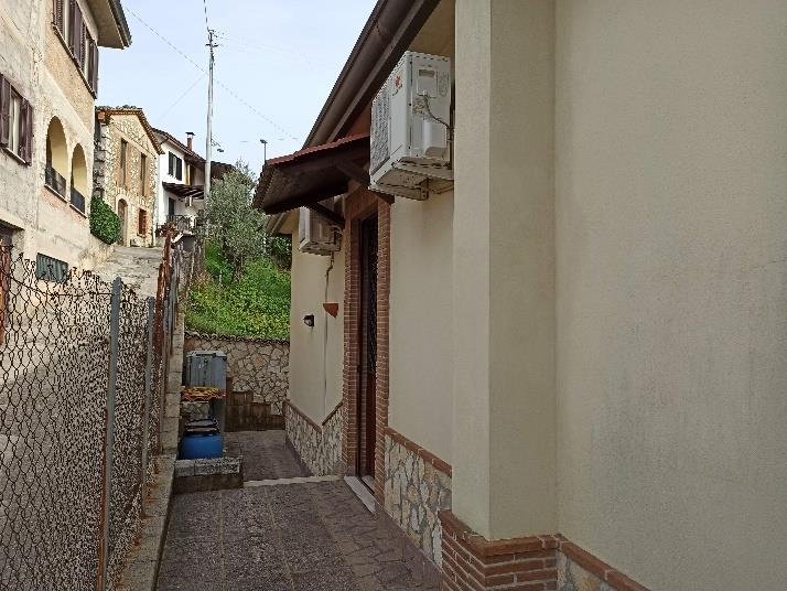 immobile appartamento all'asta in Contrada Colleberardi snc - 03029 Veroli (FR) - 2