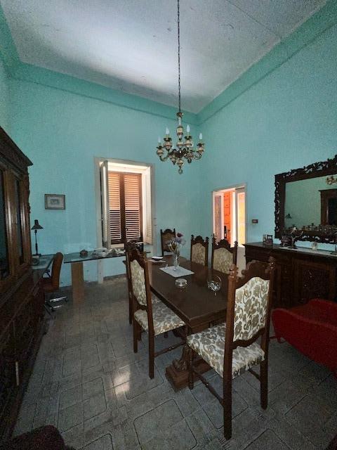 immobile appartamento all'asta in Via Alessandro Volta n45 - 73018 Squinzano (LE) - 1