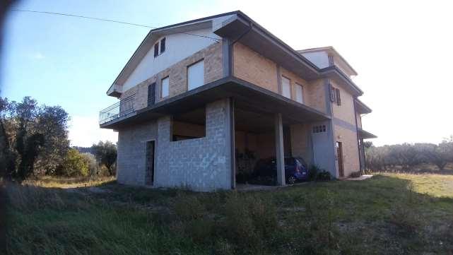 immobile casa singola all'asta in Contrada Carbuccio snc - 63017 Altidona (FM) - 2