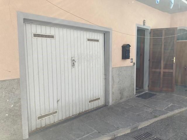 immobile casa singola all'asta in Via Liberta', 76, 21030 Casalzuigno VA, Italia Casalzuigno, Varese - 1