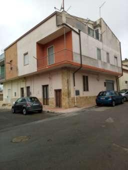 immobile appartamento all'asta in Via Bari, 14/B - 75022 Irsina (MT) - 1
