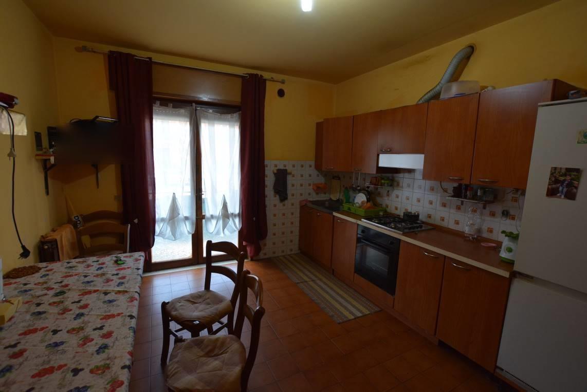 immobile appartamento all'asta in Via Chiavica 11 int2 - 36045 Lonigo (VI) - 4