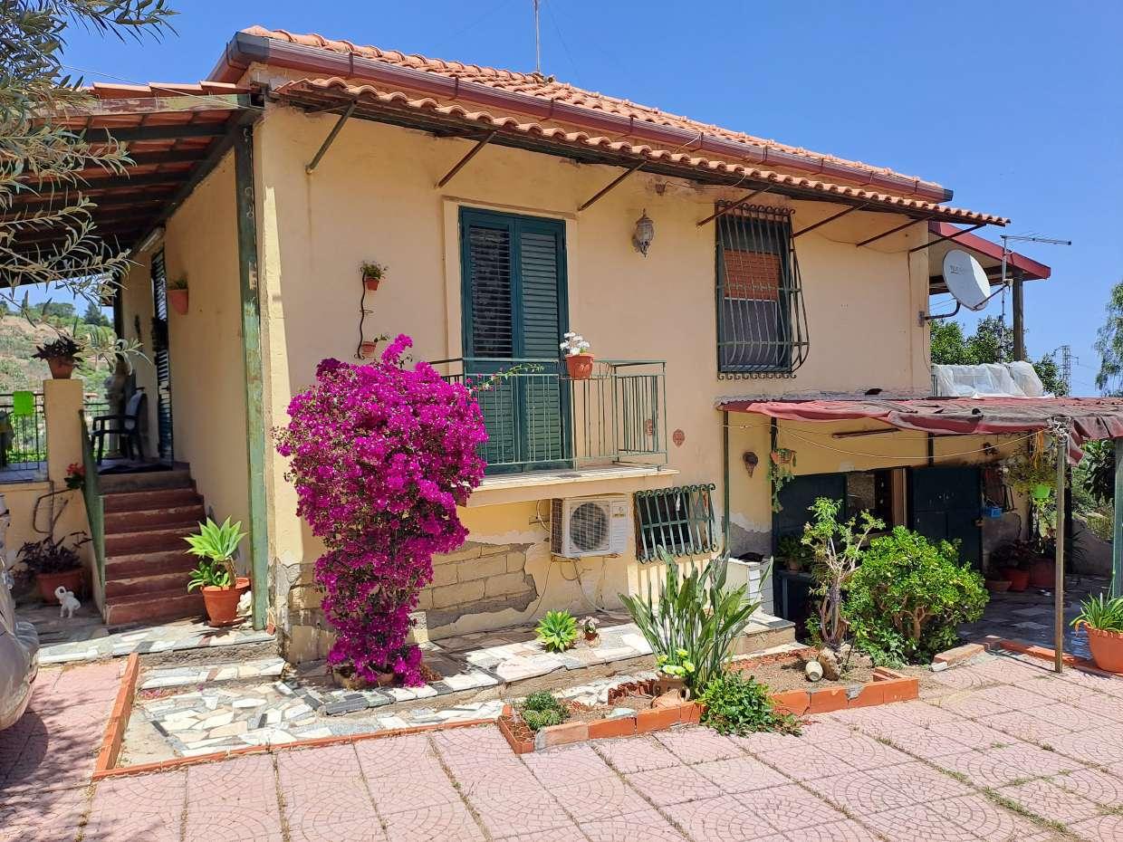 immobile villa all'asta in Via E Berlinguer, V traversa n 9 - 95048 Scordia (CT) - 3