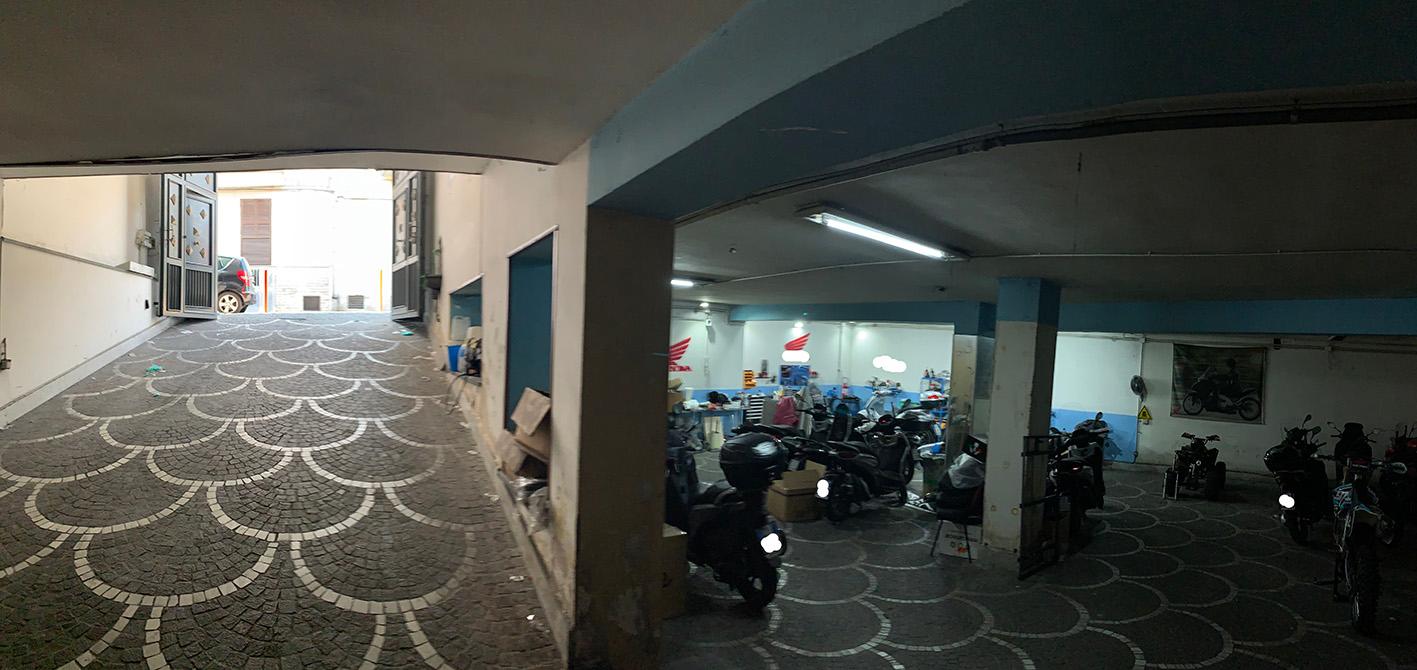 immobile magazzino all'asta in Via Luigi Cadorna, 16, 80020 Casavatore NA, Italia Casavatore, Napoli - 1