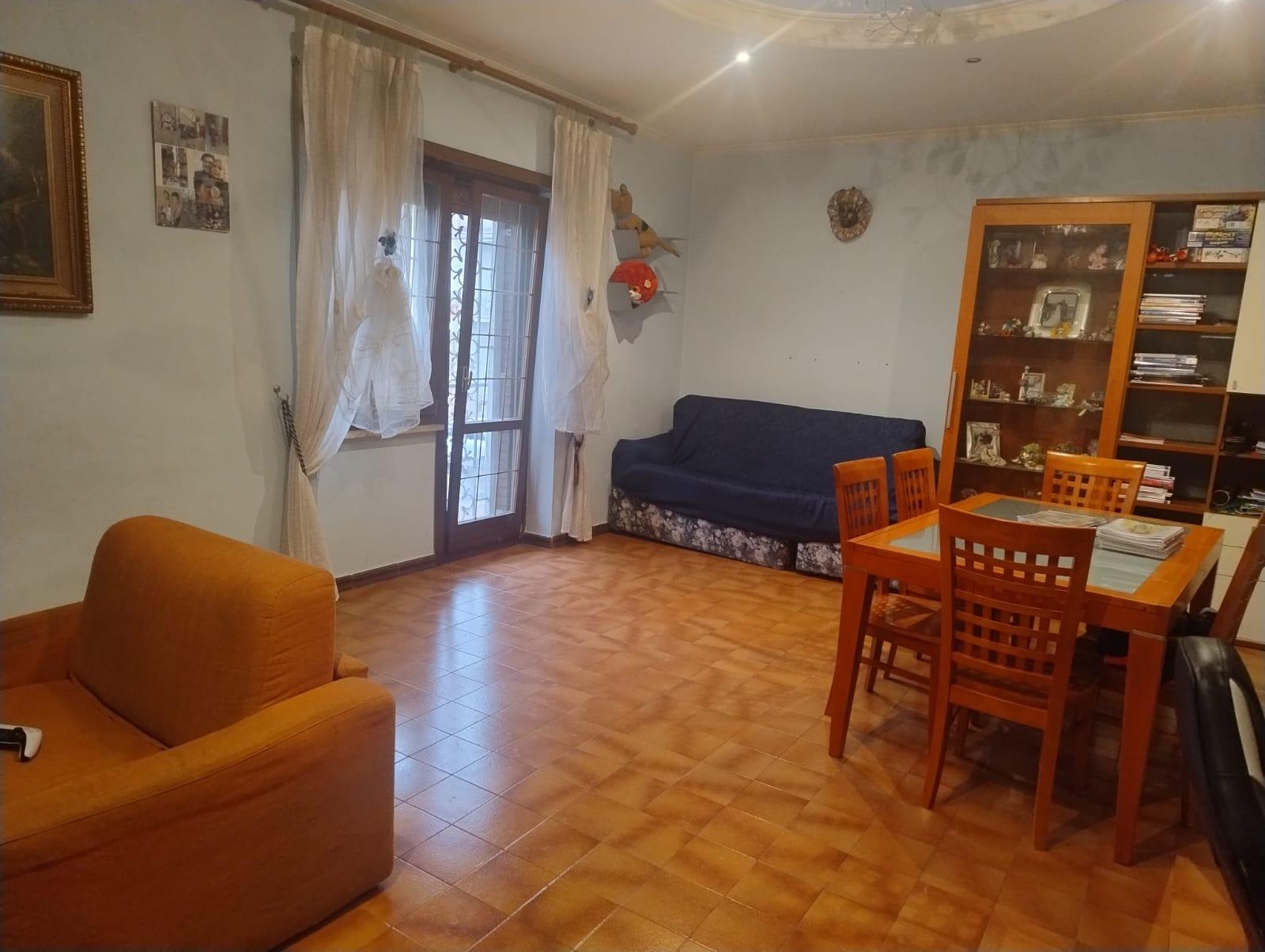 immobile appartamento all'asta in Via Montemaggiore Belsito, 23, 00132 Roma RM, Italia Roma, Roma - 5