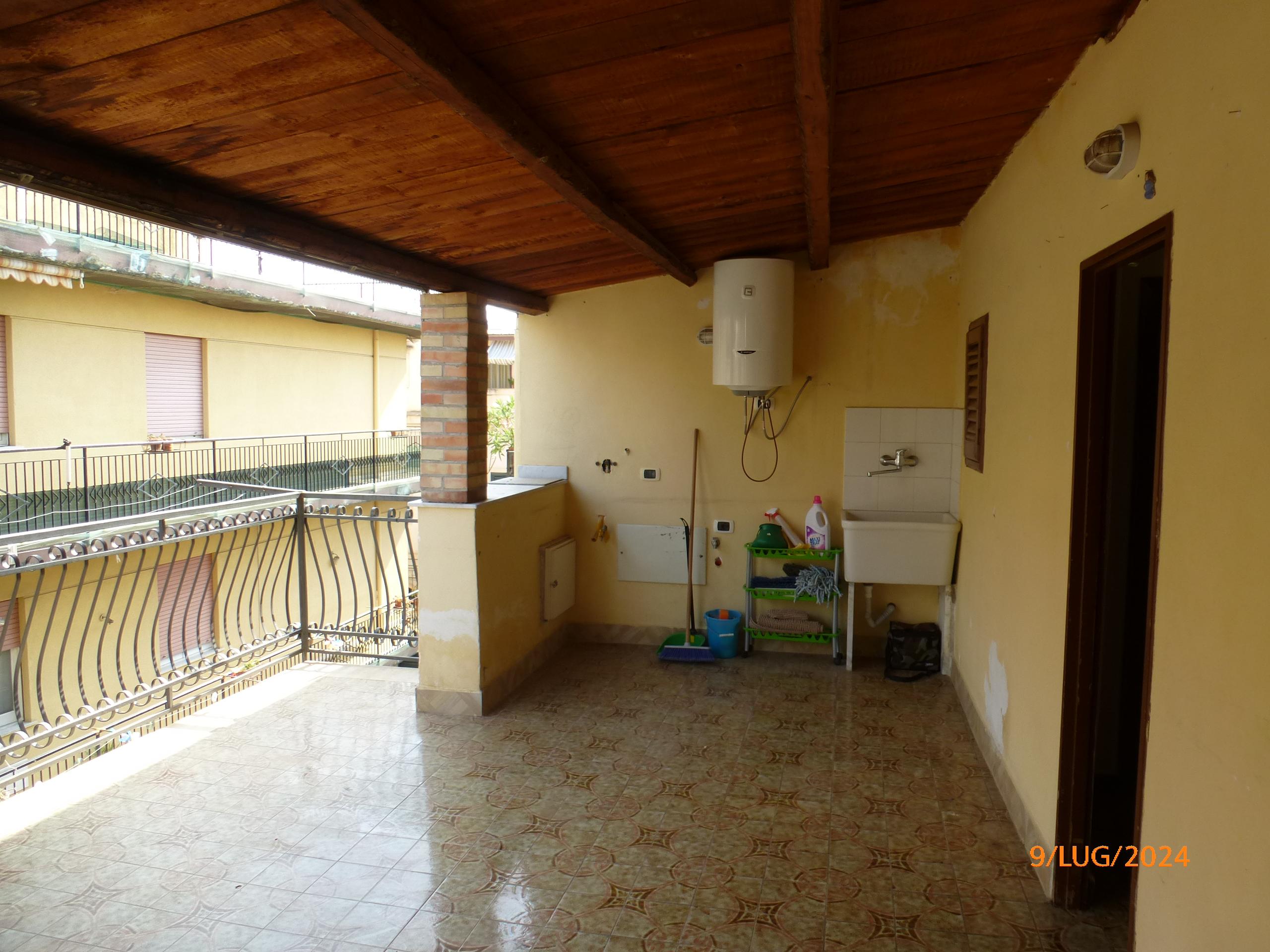immobile appartamento all'asta in Via Empedocle Restivo, 5, 90010 Ficarazzi PA, Italia Ficarazzi, Palermo - 4