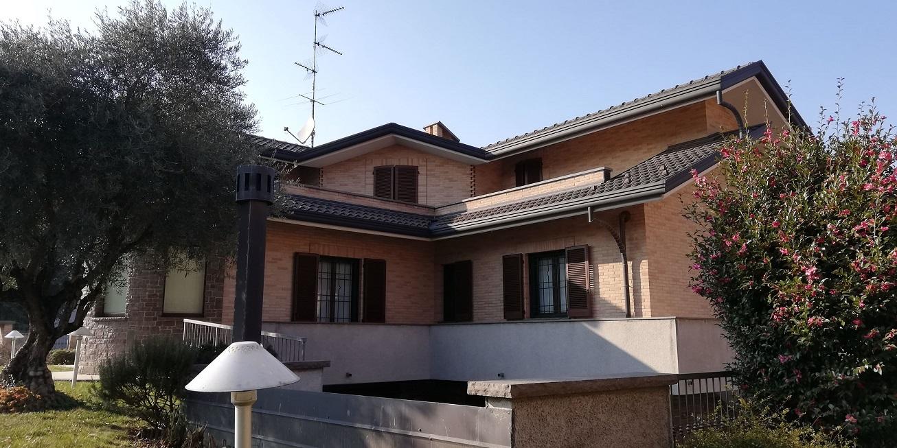 immobile appartamento all'asta in Via I Maggio 8 - 20815 Cogliate (MB) - 2