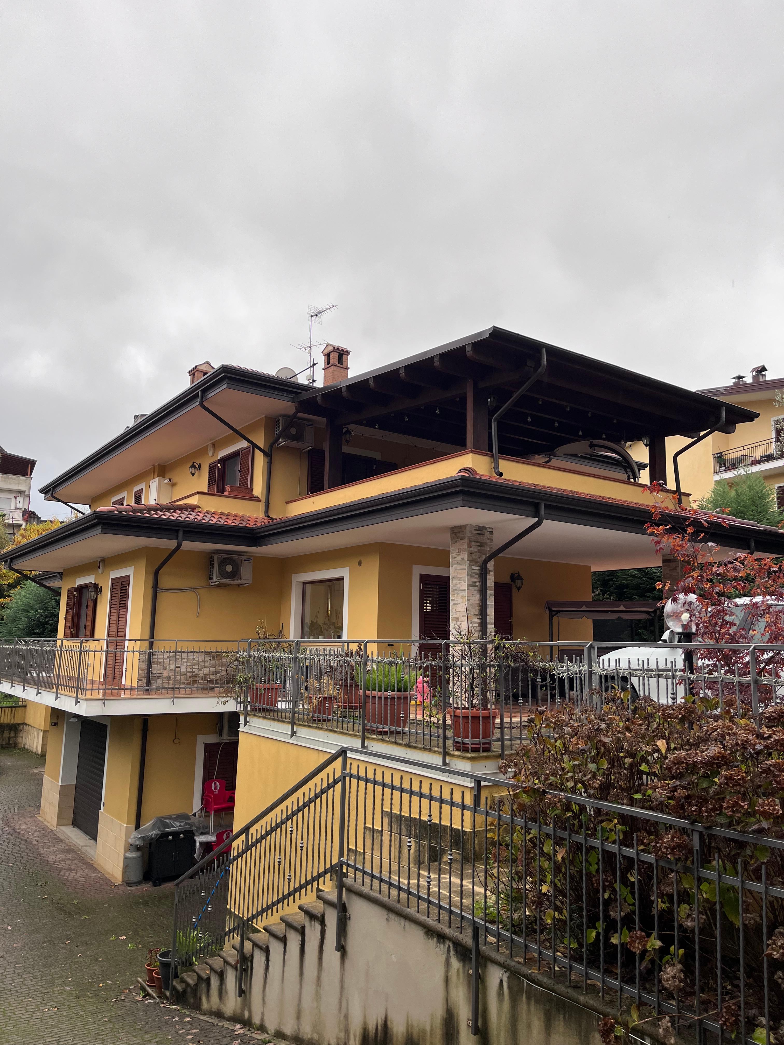 immobile attivita commerciale all'asta in Via Imbriani Longo, snc - Casali del Manco (CS) - 1