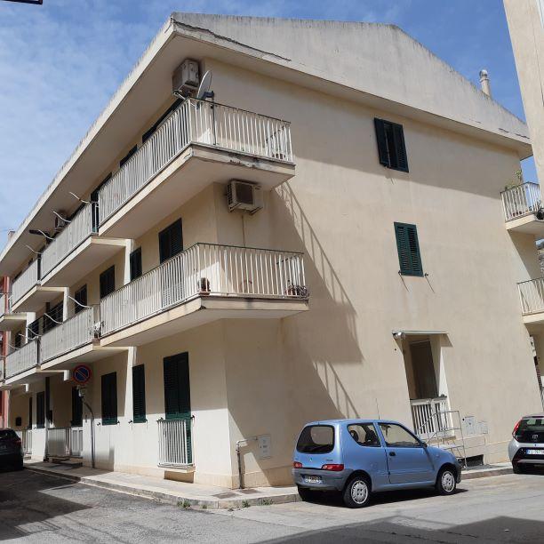 immobile appartamento all'asta in Via Pola 41 - 97018 Scicli (RG) - 2
