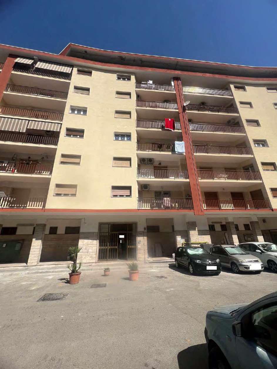 immobile appartamento all'asta in Via Arcangelo Ghisleri, Napoli NA, Italia - 80144 Napoli (NA) - 3