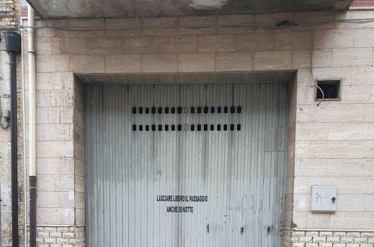 immobile magazzino all'asta in via Magenta, 86 - 71016 San Severo (FG) - 2