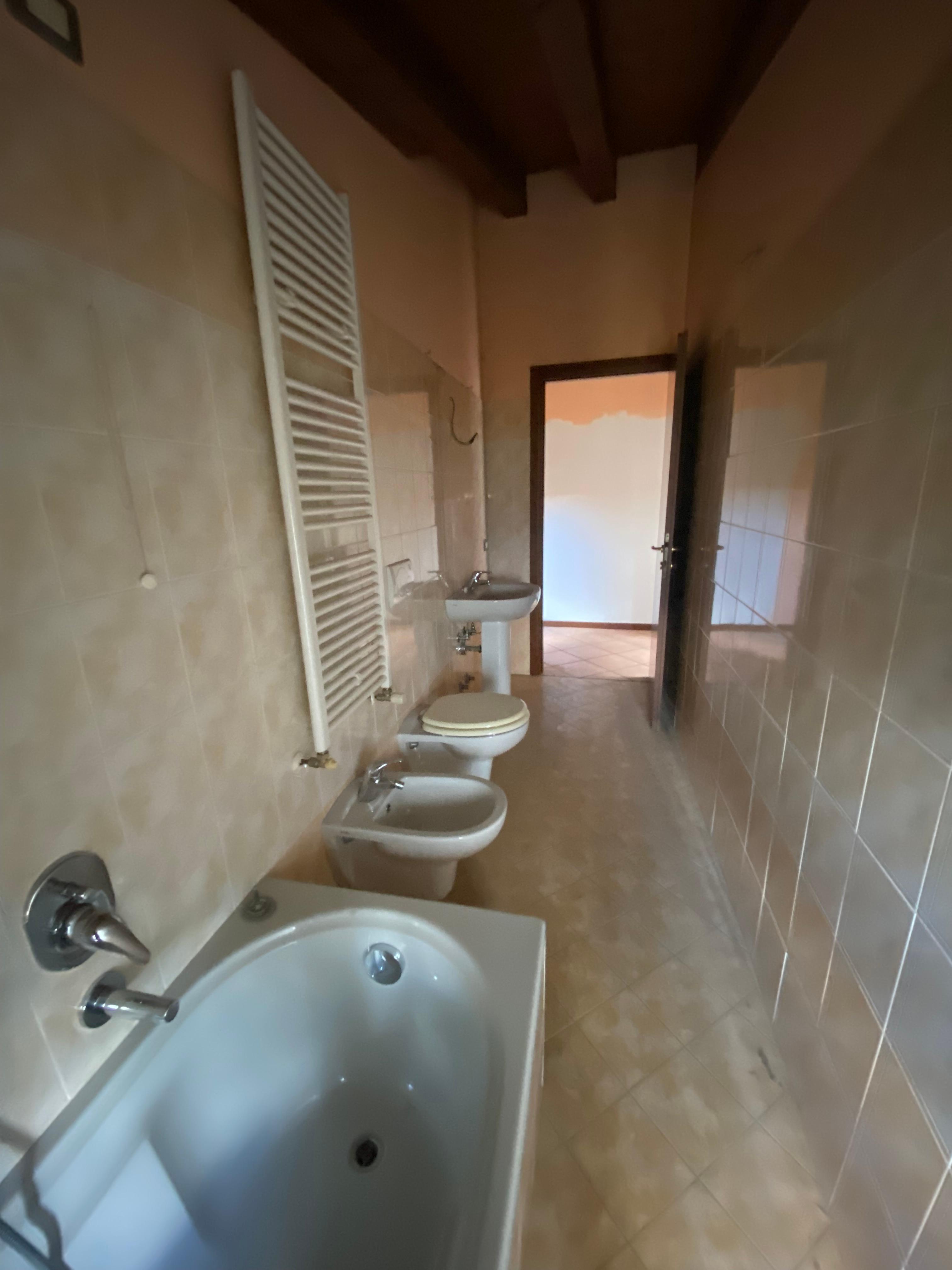 immobile appartamento all'asta in Via 8 Marzo, 1, 24050 Cividate Al Piano BG, Italia - 24050 Cividate al Piano (BG) - 1