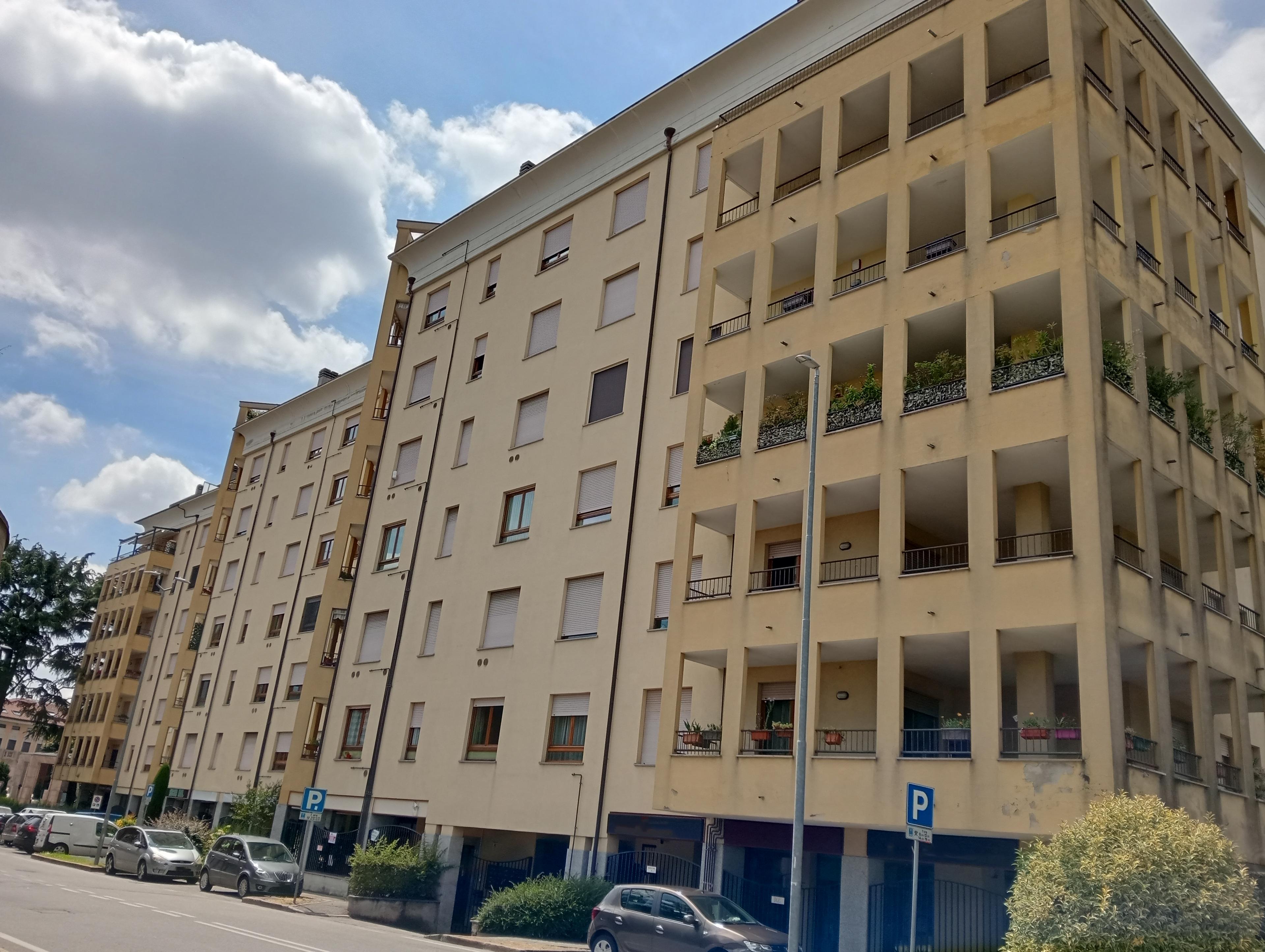 immobile appartamento all'asta in Via Bernardino Ferni - 21013 Gallarate (VA) - 3