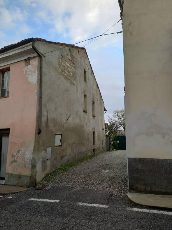 immobile appartamento all'asta in Via Santa Maria 6 - 15039 Ozzano Monferrato (AL) - 4