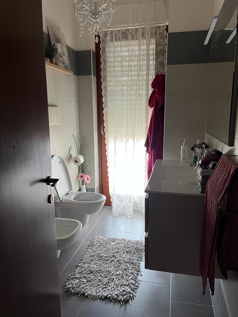 immobile appartamento all'asta in Via Francesco Crispi,  Castelnuovo Vomano - 64020 Castellalto (TE) - 2