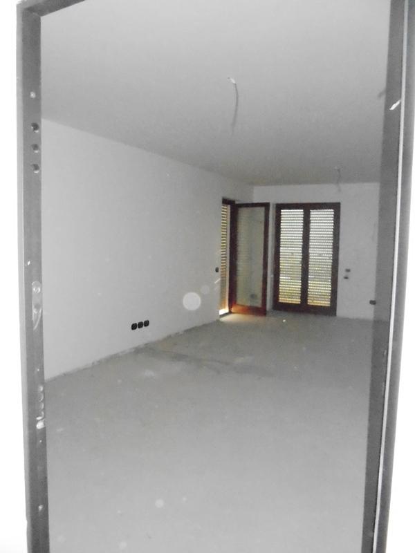 immobile appartamento all'asta in Via Francesco Crispi,  Castelnuovo Vomano - 64020 Castellalto (TE) - 3
