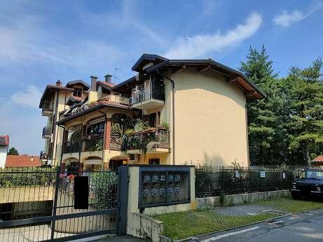 immobile appartamento all'asta in Via Vittorio Veneto 7 - 21010 Cardano al Campo (VA) - 2