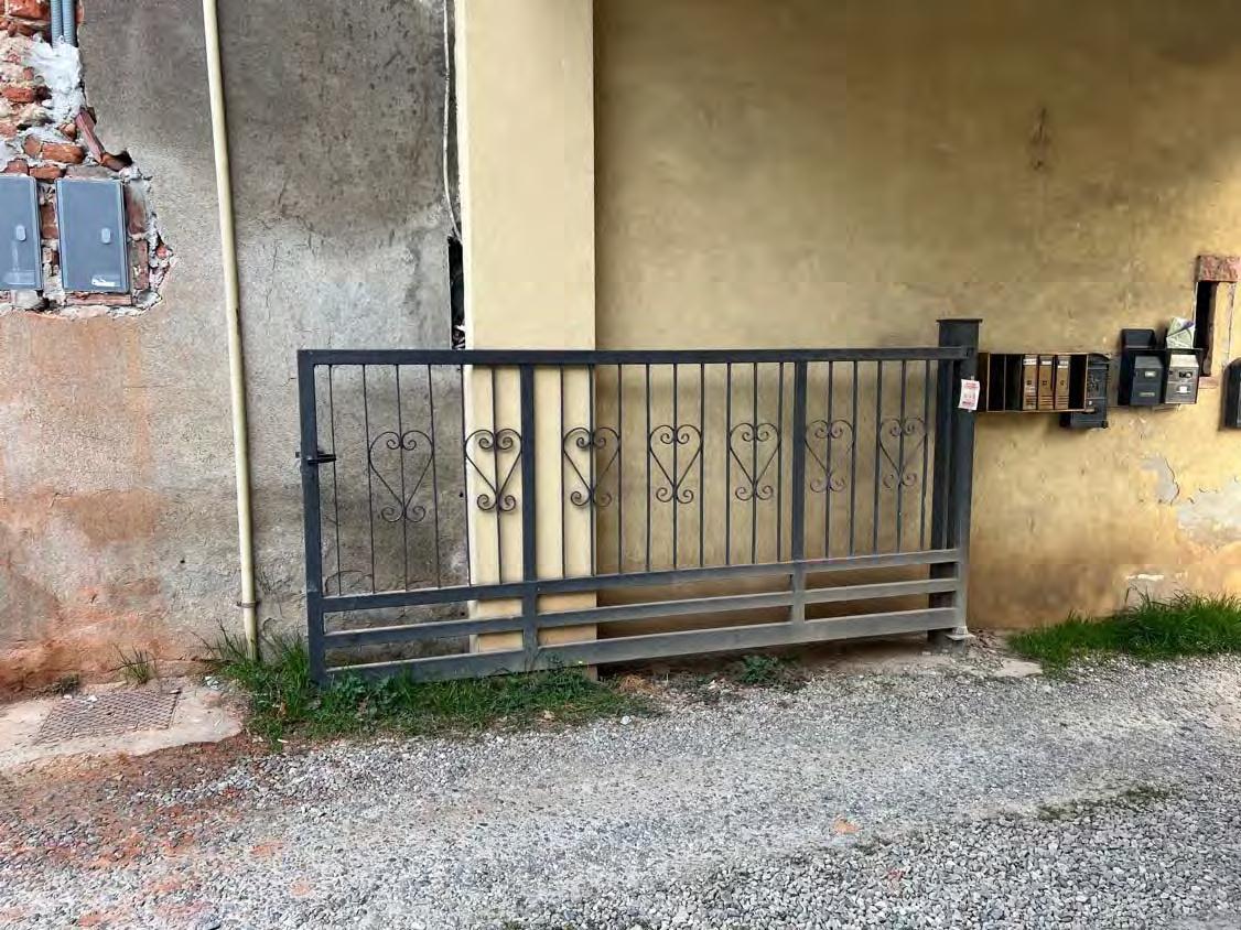 immobile appartamento all'asta in Via Papa Giovanni XXIII 116 - 21010 Cardano al Campo (VA) - 2