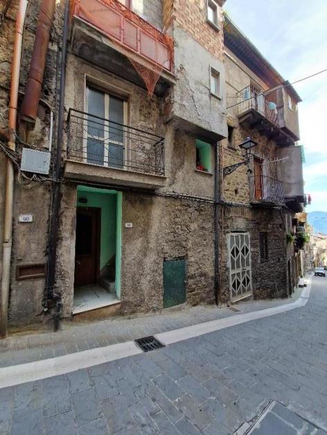 immobile appartamento all'asta in Corso Umberto I, 58, 84020 Aquara SA, Italia Aquara, Salerno - 1