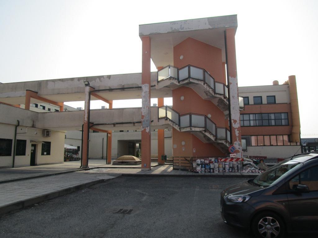 immobile magazzino all'asta in Via Fratelli di Dio, 20013 Magenta MI, Italia Magenta, Milano - 5