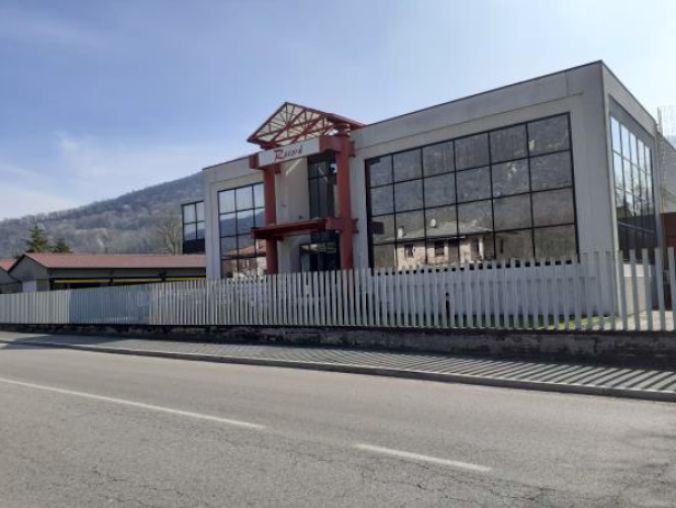 immobile attivita commerciale all'asta in Via Cittiglio 4 - 21014 Laveno-Mombello (VA) - 1