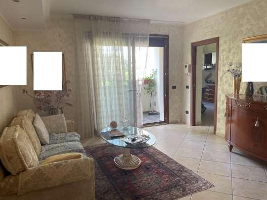 immobile appartamento all'asta in Via San Francesco d'Assisi 6 - 20034 Giussano (MB) - 3