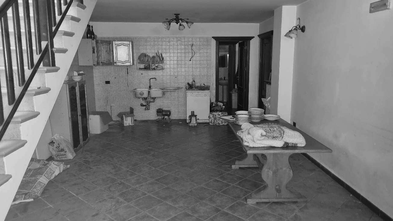 immobile appartamento all'asta in Via Grazia Deledda 13 - 72023 Mesagne (BR) - 5