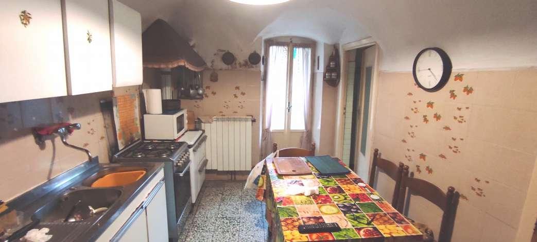 immobile appartamento all'asta in Frazione Montegrazie, Vai Degli Orti 44 - 18100 Imperia (IM) - 4